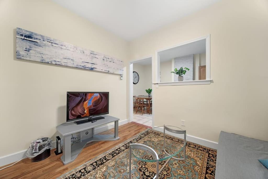 Newly Renovated 2Br1Ba Apt At The Boston City 外观 照片